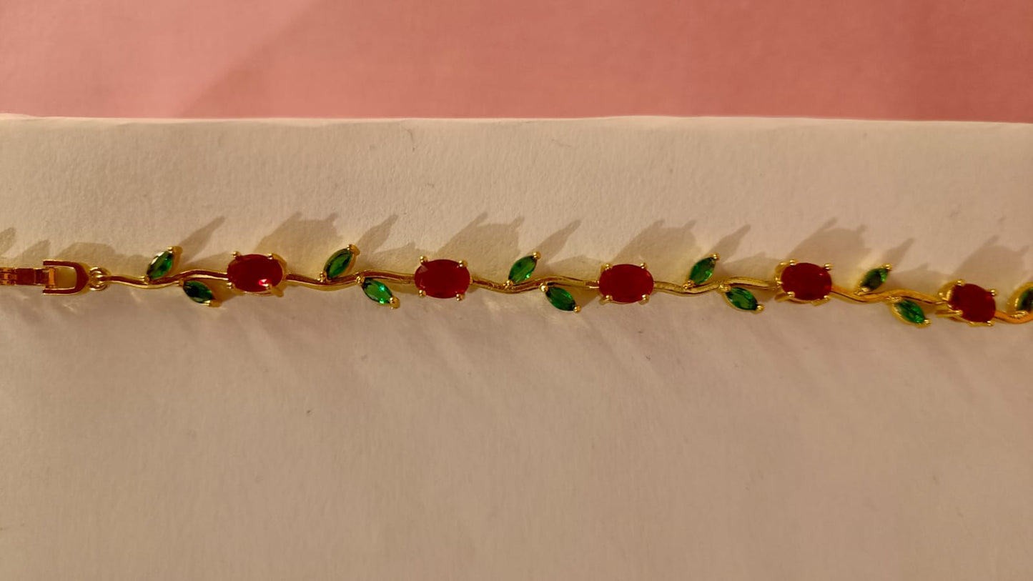 Cherry Tulip Bracelet (red)