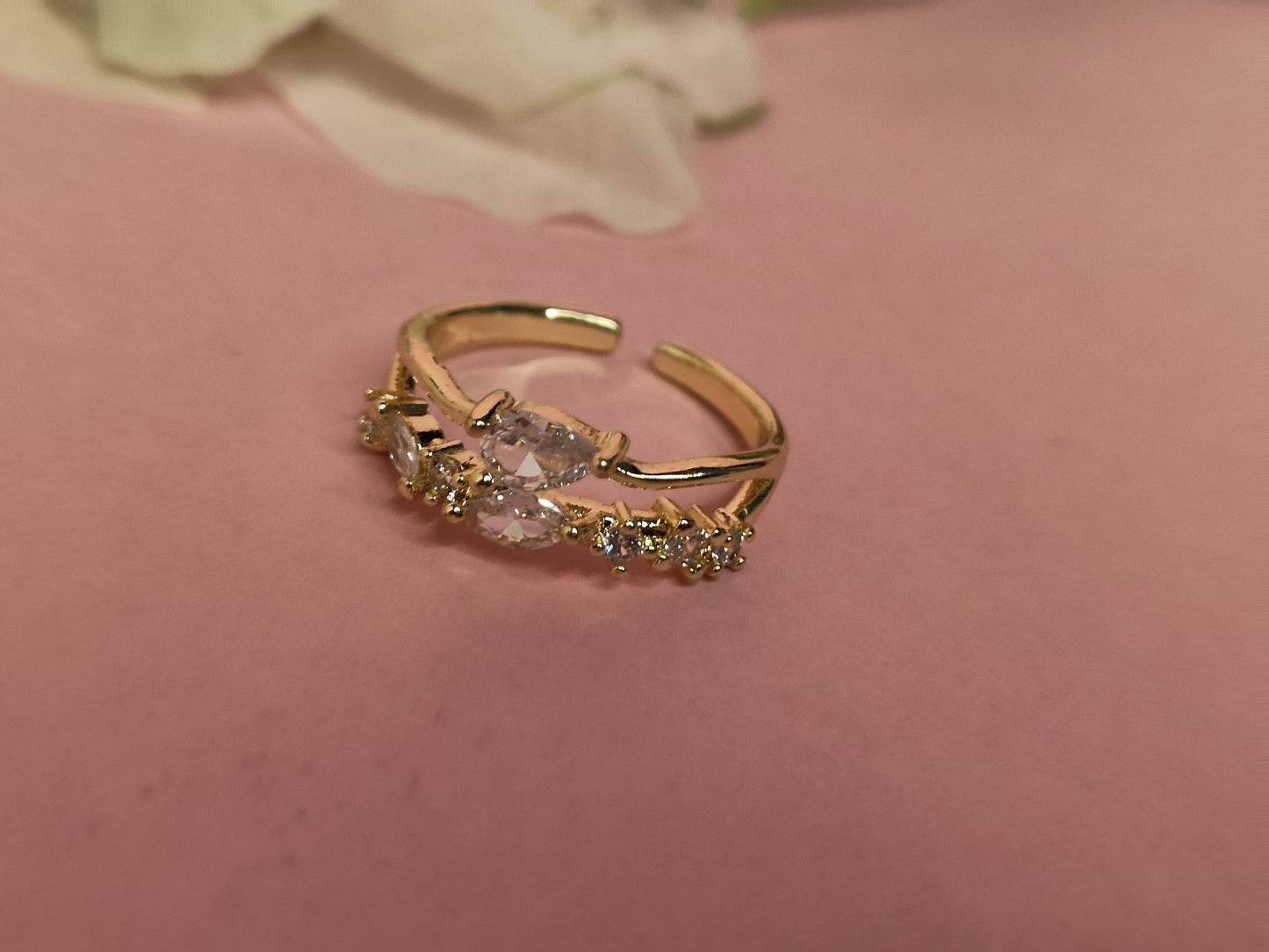 Crown Ring - Premium Gift Box Included