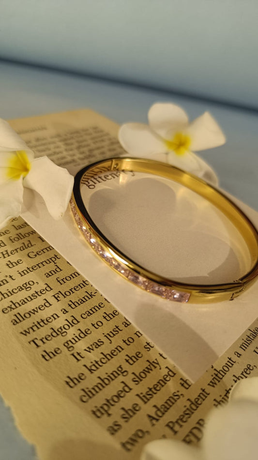 Rosy Glow Bangle Bracelet